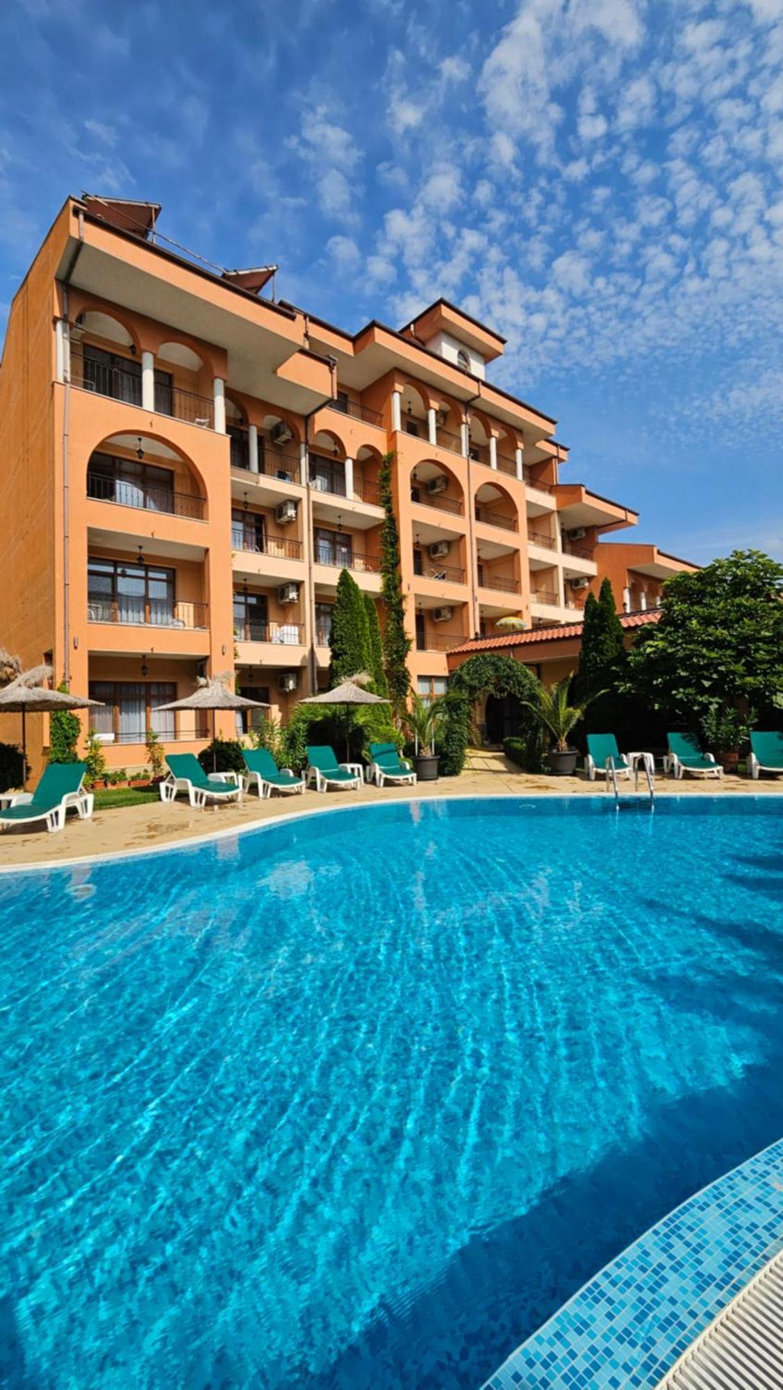 Hotel Liani 阳光海滩 外观 照片