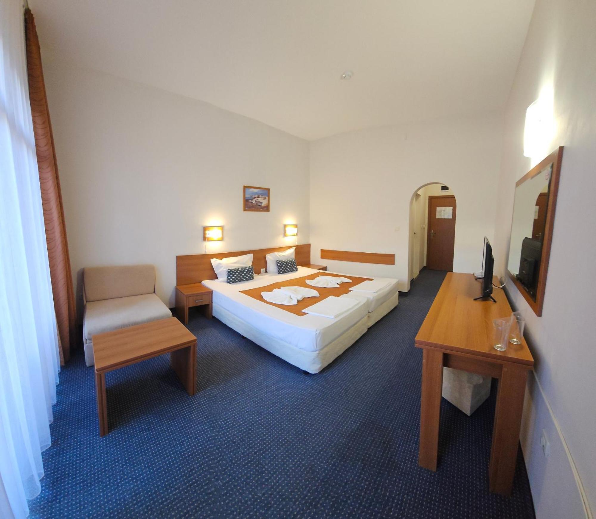 Hotel Liani 阳光海滩 外观 照片